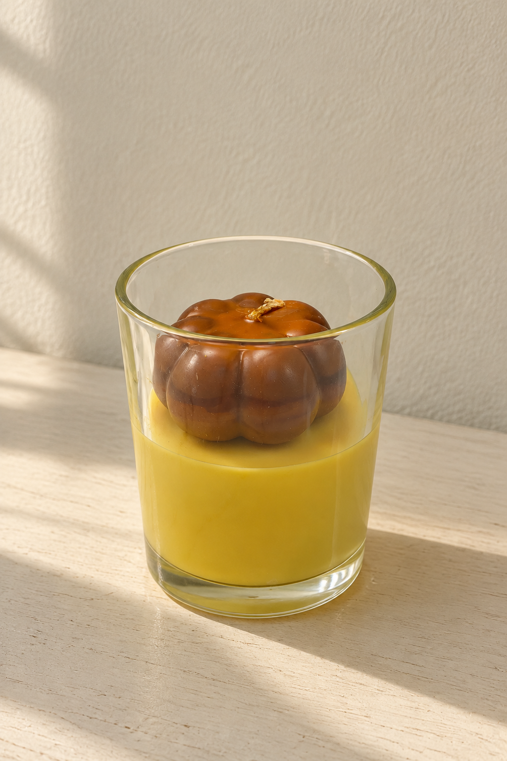 Sweet Amber Pumpkin Candle
